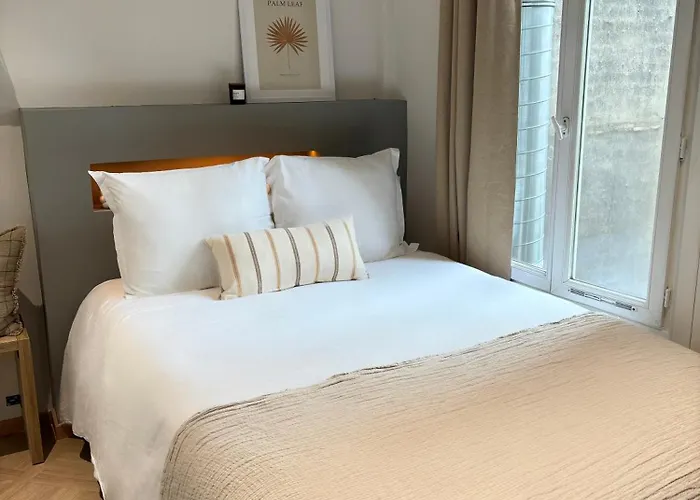 Hotel Paris Amore