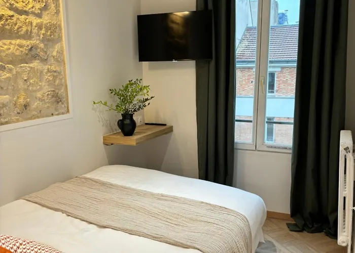 Hotel Paris Amore París